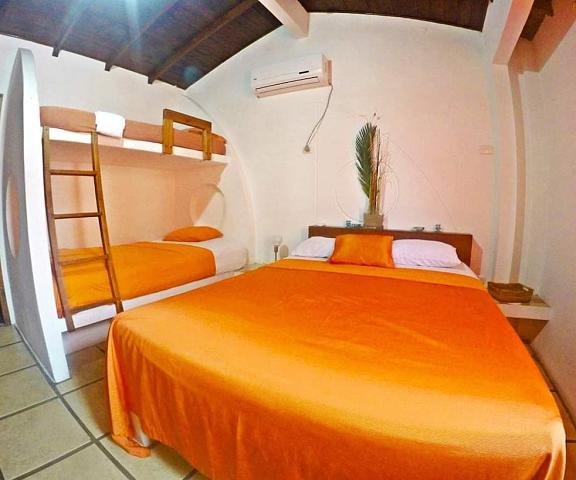 Hotel Cocos Santa Elena Salinas Room