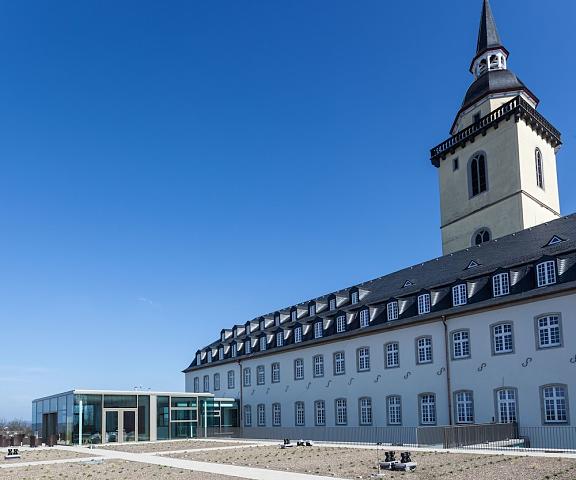 Katholisch-Soziales Institut North Rhine-Westphalia Siegburg Facade