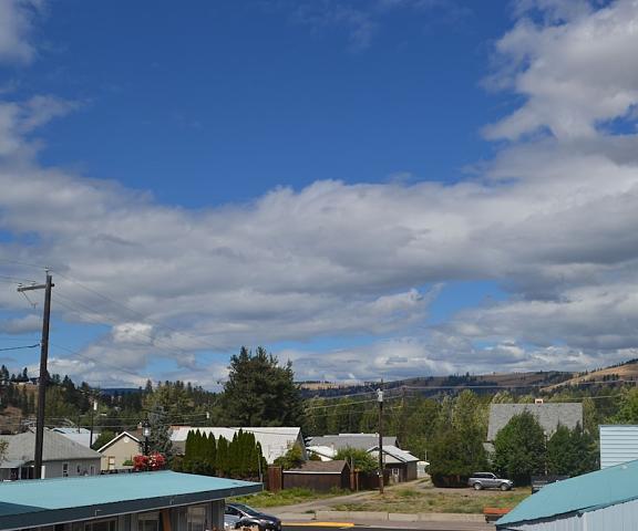 Ace Motel British Columbia Princeton View from Property