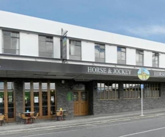 Horse and Jockey Inn Waikato Matamata Exterior Detail
