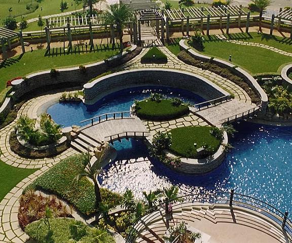 Angsana Oasis Spa & Resort Karnataka Bangalore Pool