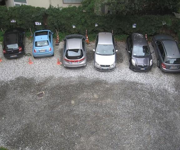 Albergo La Villetta Liguria Sarzana Parking