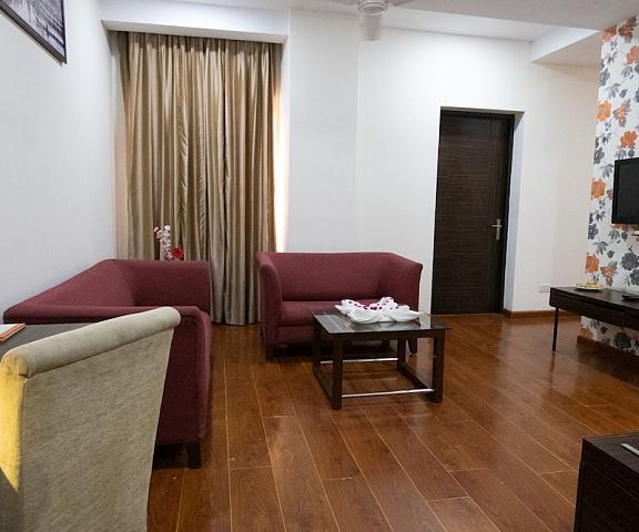 Hotel Hyphen Premier Meerut Uttar Pradesh Meerut Room