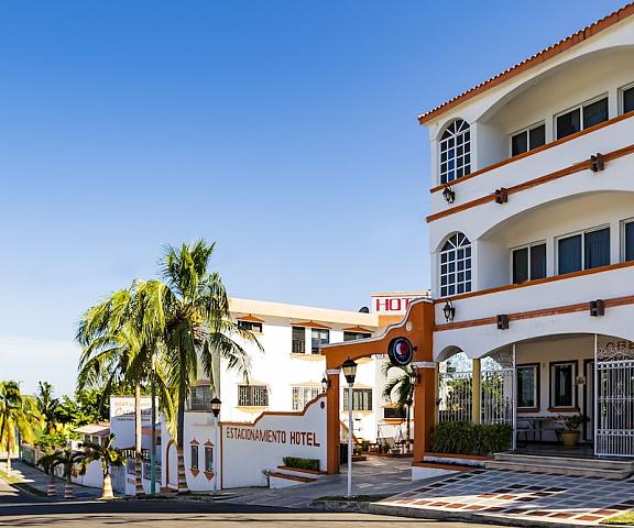 Capital O Oxtankah,chetumal bay Quintana Roo Chetumal Facade