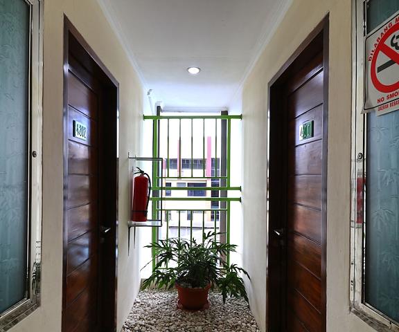 Hotel Bumi Makmur Indah West Java Lembang Interior Entrance