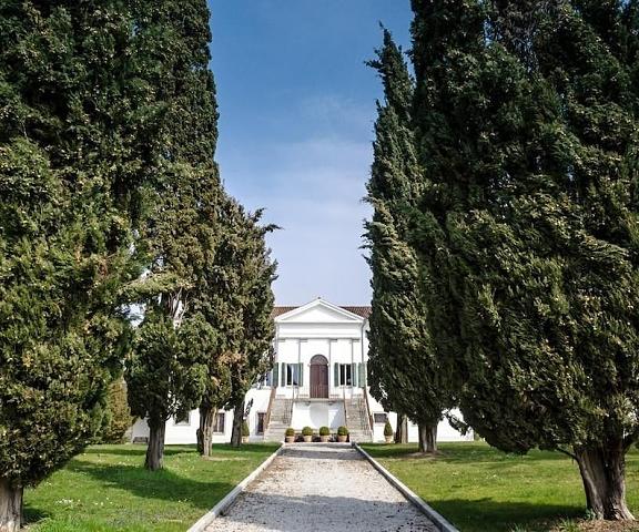 Villa Dragoni Friuli-Venezia Giulia Buttrio Entrance