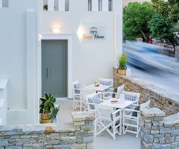 Sweet Home Naxos null Naxos Courtyard