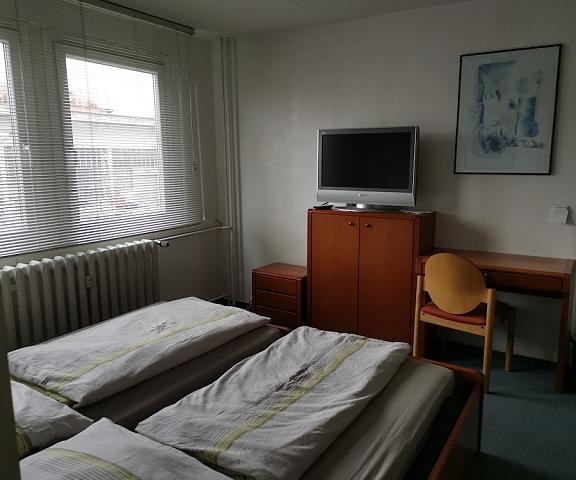 Pension am Messegelände Saxony-Anhalt Magdeburg Room