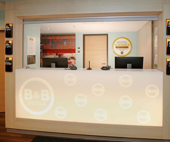 B&B Hotel Berlin-Dreilinden Brandenburg Region Kleinmachnow Lobby