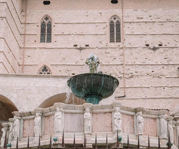 Hotel Priori Secret Garden Umbria Perugia Exterior Detail