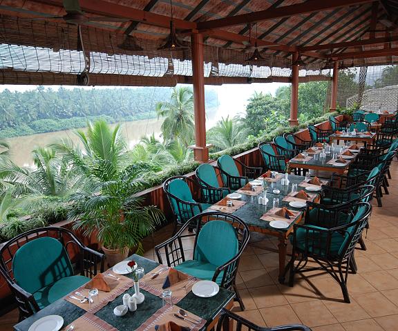 The Raviz Kadavu Kerala Kozhikode Food & Dining