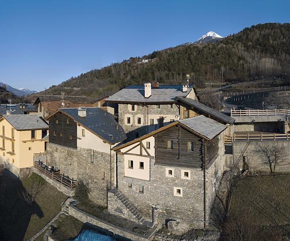La Moraine Enchantée Valle d'Aosta Gressan Aerial View
