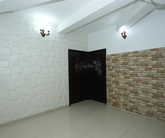 Hotel Blue Castle null Dhaka Interior Entrance