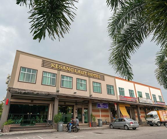Kesang Laut Hotel Johor Muar Exterior Detail