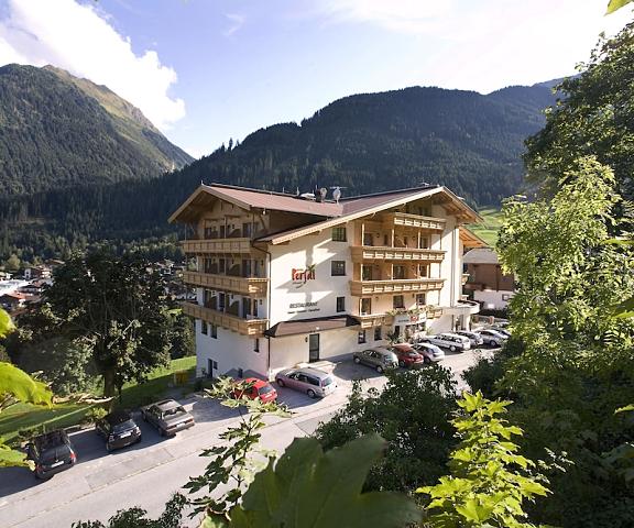 Hotel Persal Tirol Finkenberg Facade