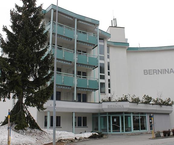 Bernina Bed and Breakfast Graubuenden Davos Exterior Detail