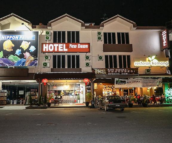 New Dawn Hotel Johor Pontian Facade