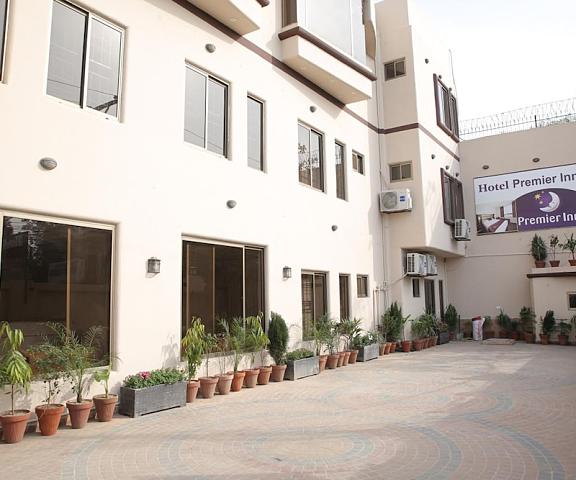 Hotel Premier Inn Grand null Lahore Exterior Detail
