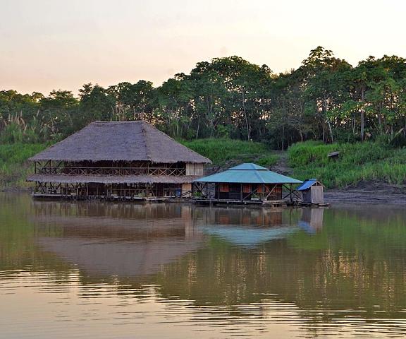 Kurupira Cabin Floating Amazonas Leticia Exterior Detail