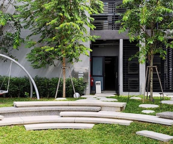 Scarletz Suites KLCC by Mykey Global Selangor Kuala Lumpur Garden