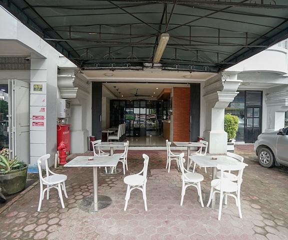 Rio City Hotel null Palembang Entrance