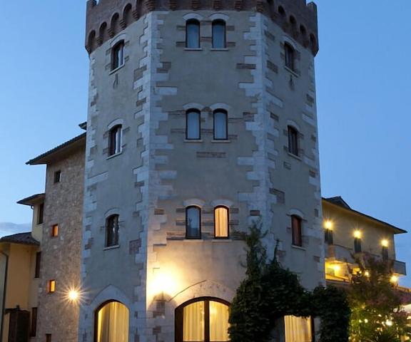 Albergo La Lanterna Tuscany Sarteano Exterior Detail