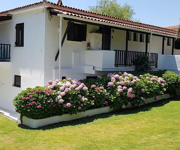 Villa Karina - Near Achladies Beach Thessalia Skiathos Facade