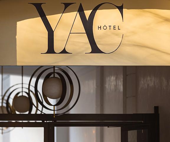Hotel Yac Paris Clichy, A Member Of Radisson Individuals Ile-de-France Clichy Exterior Detail