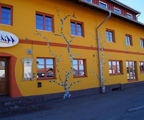 Schiff Bihlerdorf- Hostel Bavaria Blaichach Facade
