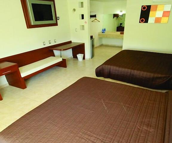 Hotel Splash Inn null Silao Room