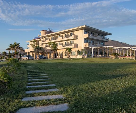 King Maron Wellness Beach Hotel Eastern Macedonia and Thrace Maroneia-Sapes Facade