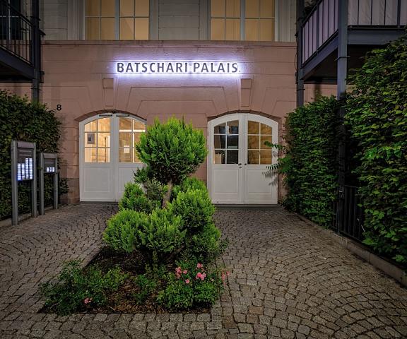 Batschari Palais Baden-Baden Baden-Wuerttemberg Baden-Baden Entrance