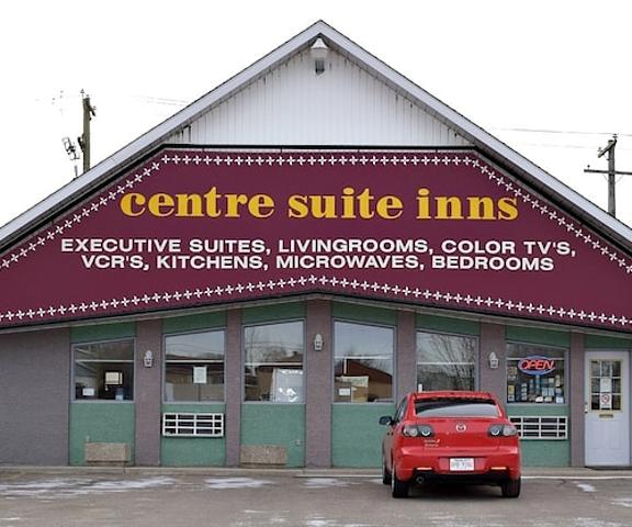 Centre Suites Inns Motel Alberta Bonnyville Facade