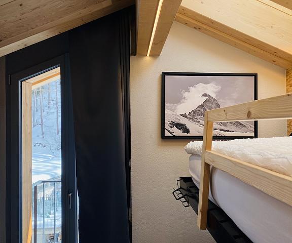 Peaky Riders Self Check-in Hotel Valais Zermatt Room