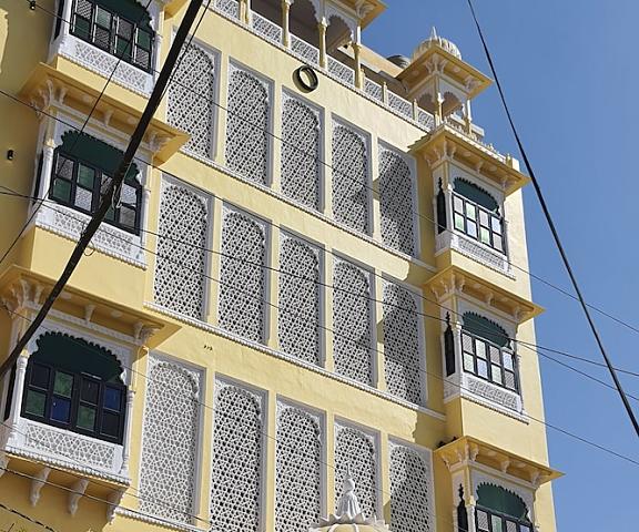 The Chronicles Hotel Rajasthan Udaipur Exterior Detail