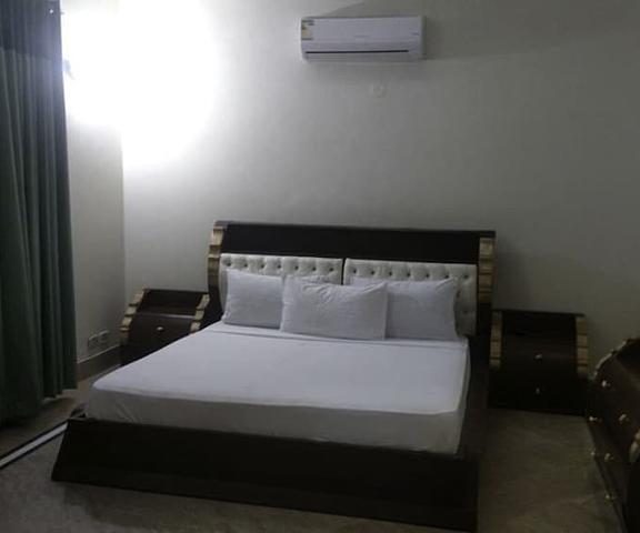 Executive Galaxy Guest House null Islamabad Room