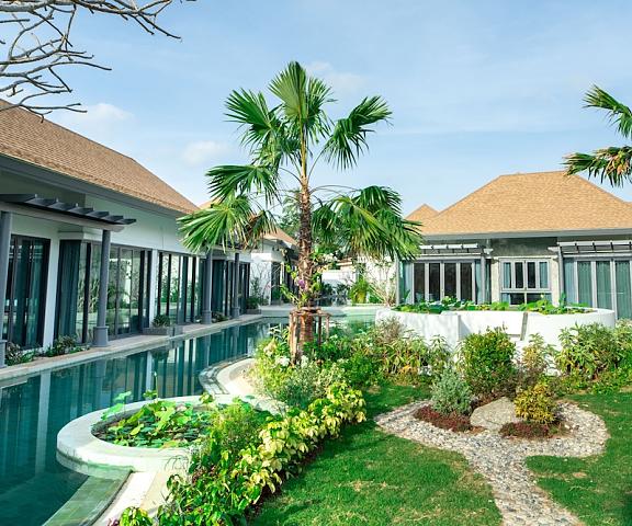 TAJH Pool Villas Phuket Chalong Interior Entrance