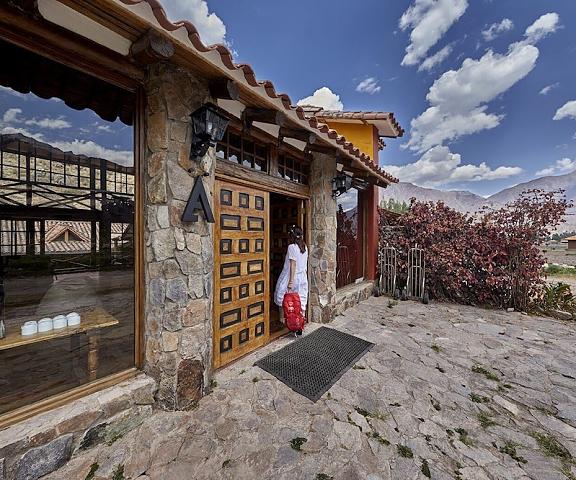 Amak Valle Sagrado Cusco (region) Calca Facade