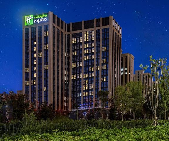 Holiday Inn Express Urumqi Station, an IHG Hotel Xinjiang Urumqi Exterior Detail