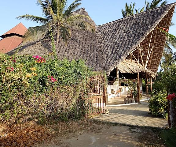 Travellers Inn Resort Malindi null Malindi Interior Entrance