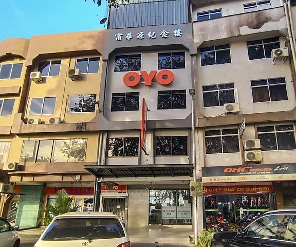 OYO 89578 Dung Fang Hotel No. 1 Sibu Sarawak Sibu Facade