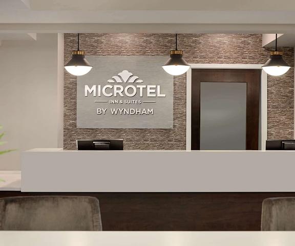 Microtel Inn & Suites by Wyndham Estevan Saskatchewan Estevan Reception