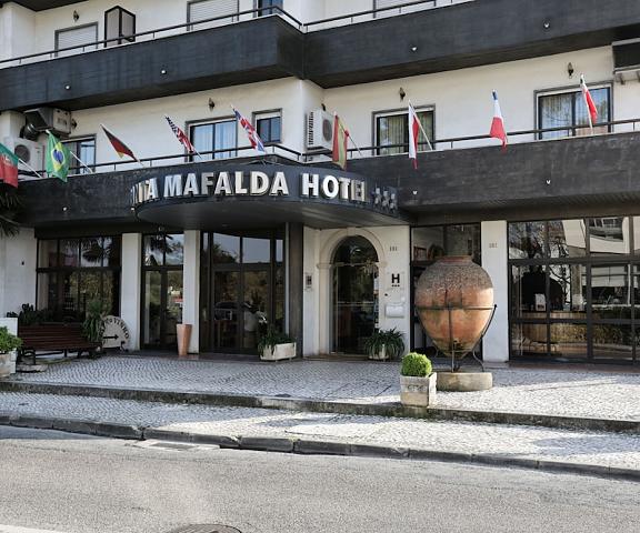 Hotel Santa Mafalda Centro Ourem Entrance
