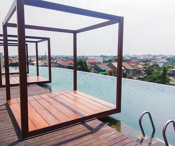 Modern 2BR Grand Kamala Lagoon Apartment West Java Bekasi Exterior Detail