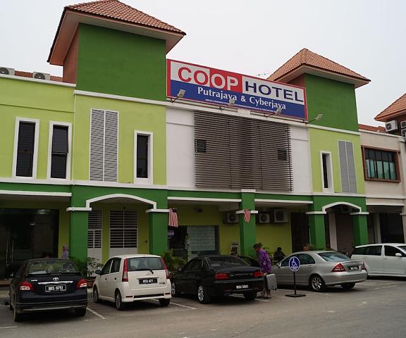 COOP Hotel Putrajaya & Cyberjaya Selangor Dengkil Facade