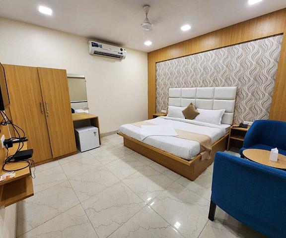 Hotel Mandakini Royale Uttar Pradesh Kanpur Room