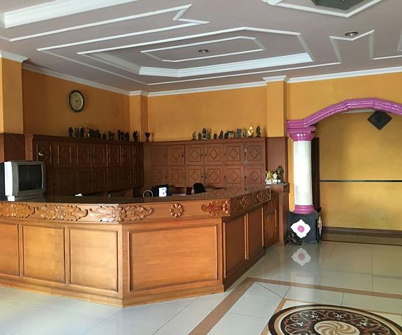 Hotel Alami Central Java Klaten Reception