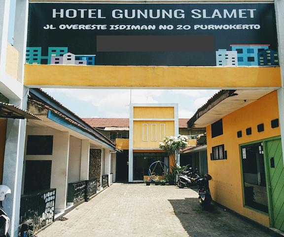 Hotel Gunung Slamet Central Java Purwokerto Entrance