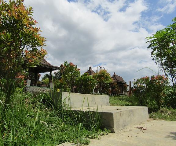 Balkondes Bumiharjo (Kampung Dolanan) null Borobudur Exterior Detail