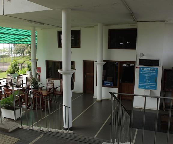 Hostellerie De La Sanaga null Edea Interior Entrance